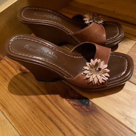 Womens wages size 6 new condition leather shoes - Picture 1 of 5